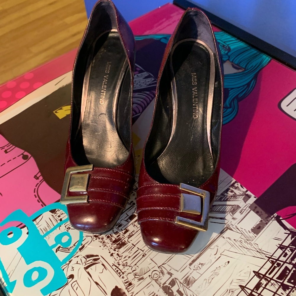 Red Heels with Classic Design